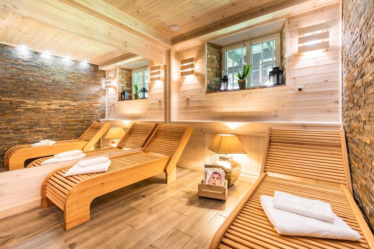 Palac Spichrz Borcz Exteriör bild