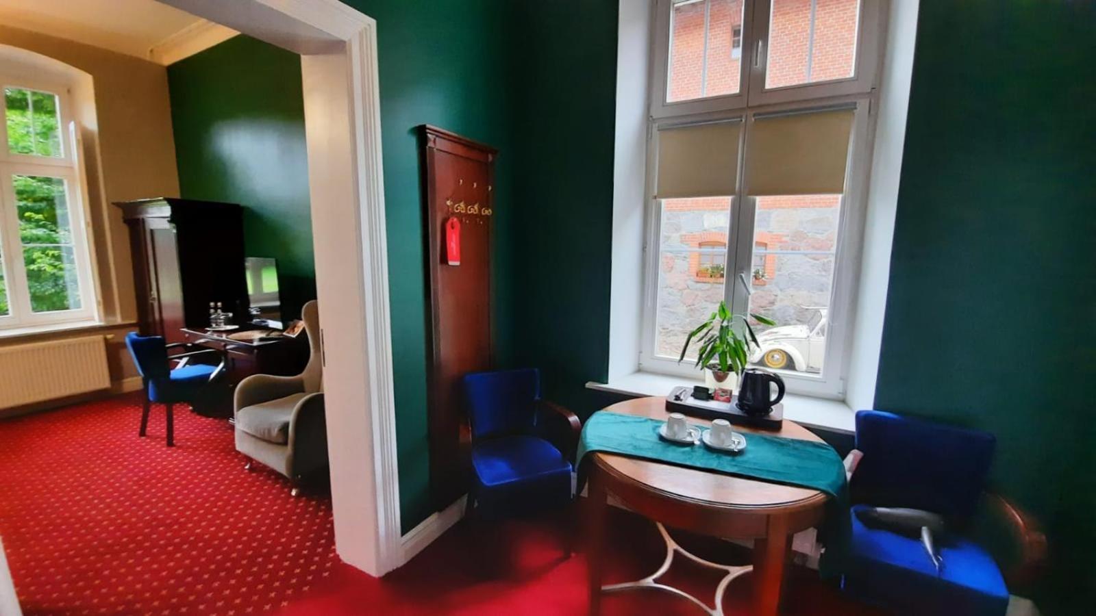 Palac Spichrz Borcz Exteriör bild
