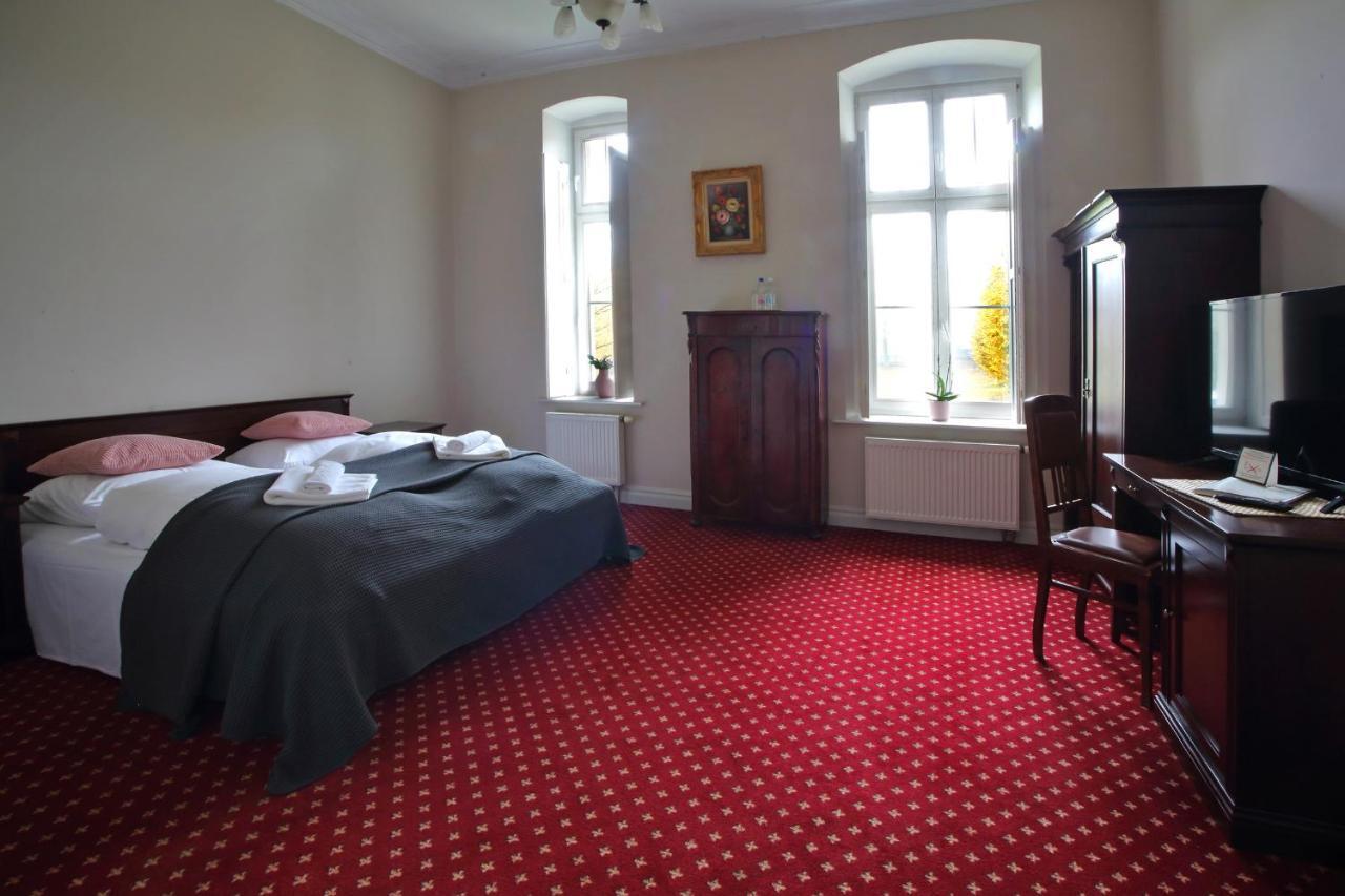 Palac Spichrz Borcz Exteriör bild